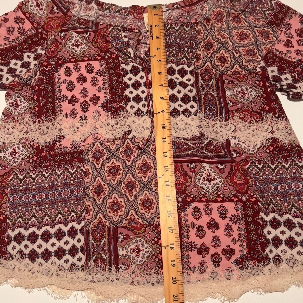 Used Condition Spade & Heart Floral Blouse Size Medium (E3) - Picture 2 of 8